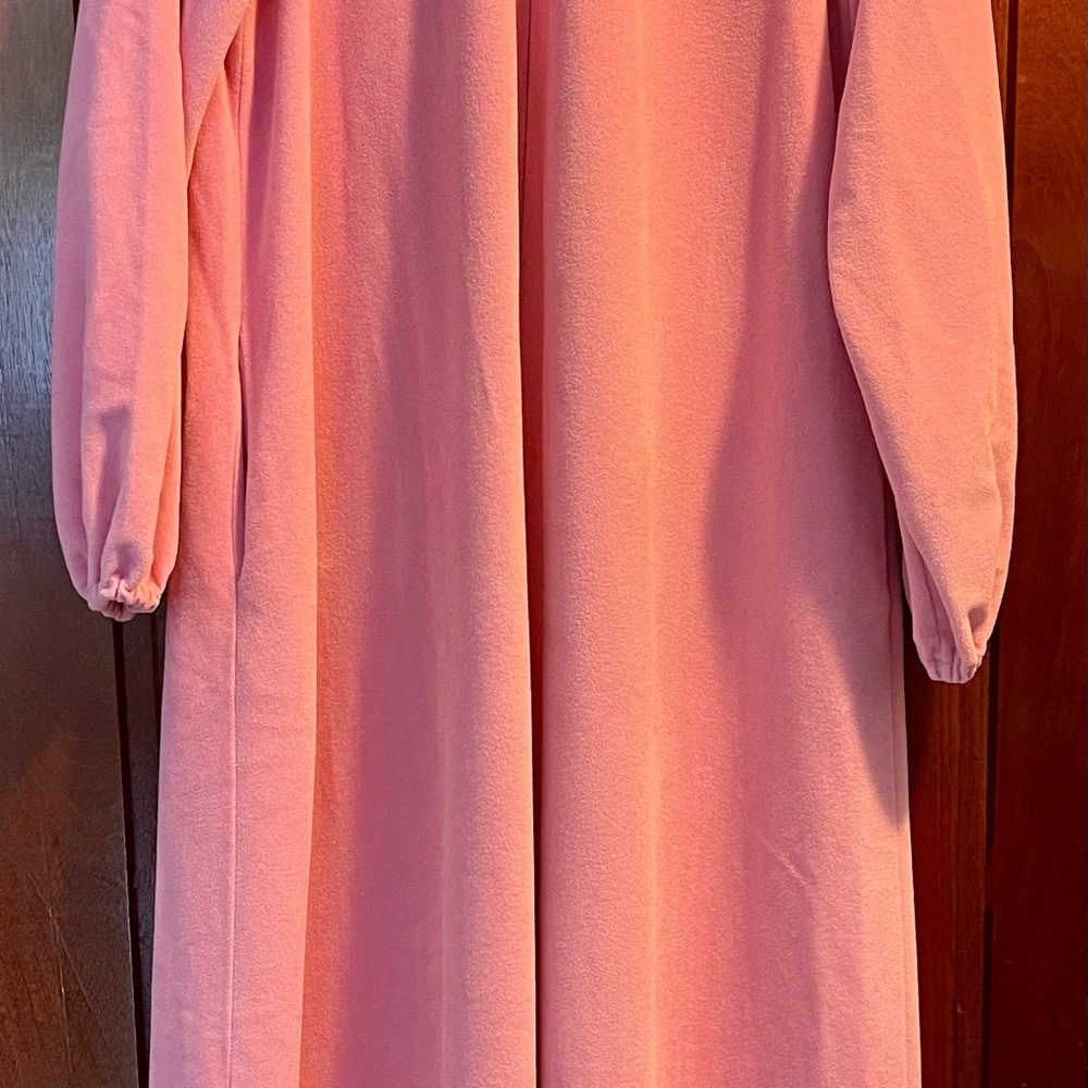 Vintage Vanity Fair Full Length Robe Nightgown Pink with Zipper & Pockets Sz Med